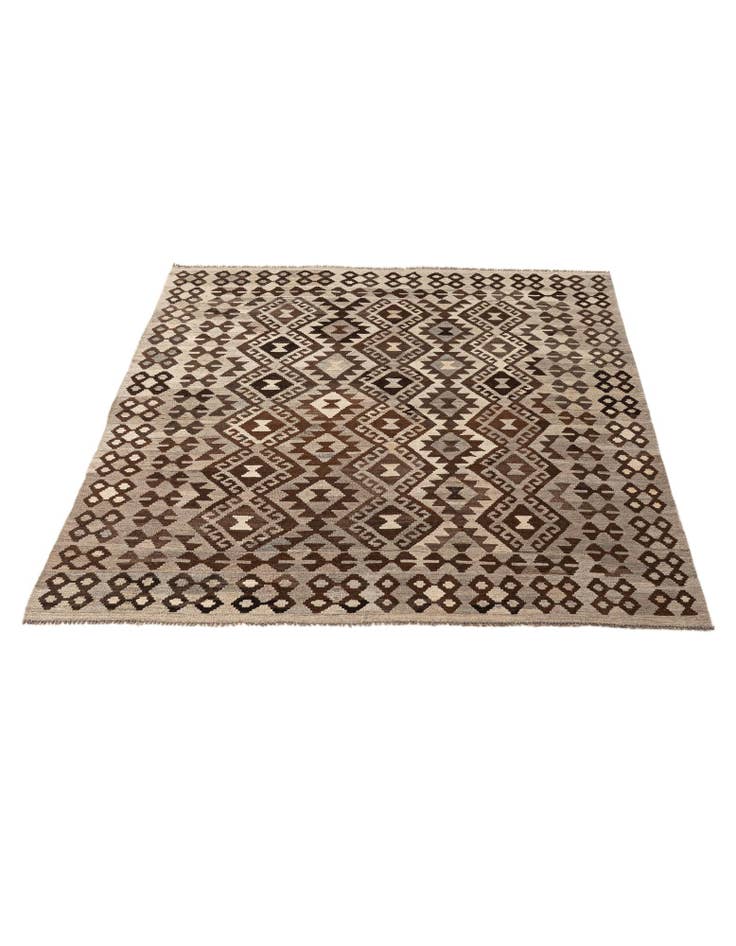 Detail image of 5' 5 x 6' 6 Hand Woven Kilim Maymana Wool Rug