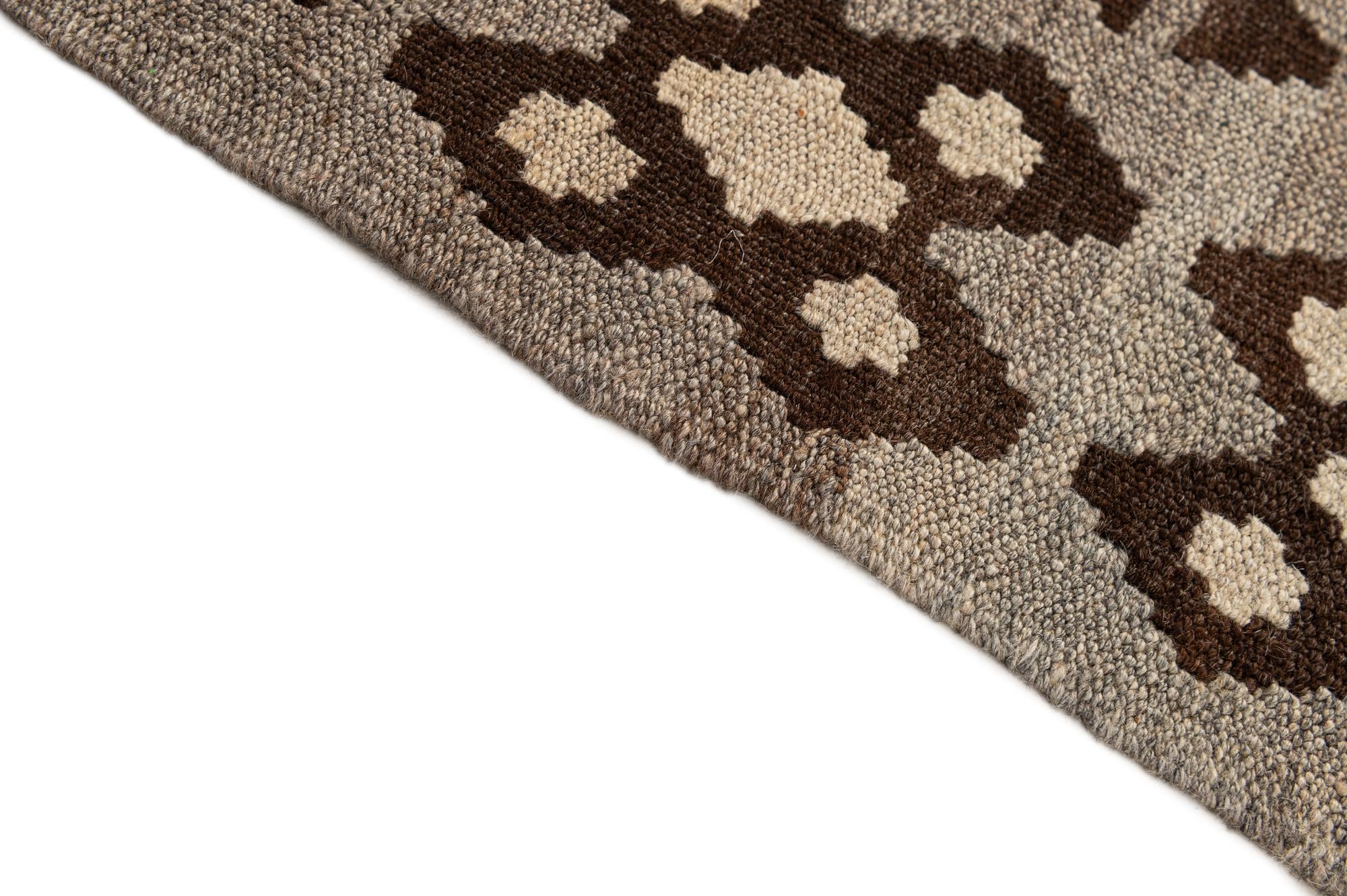 5' 5 x 6' 6 Hand Woven Kilim Maymana Wool Rug