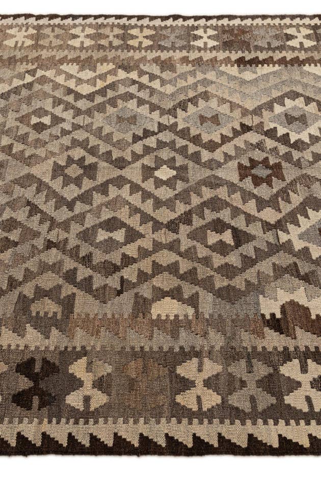 Detail image of 5' 4 x 6' 8 Hand Woven Kilim Maymana Wool Rug