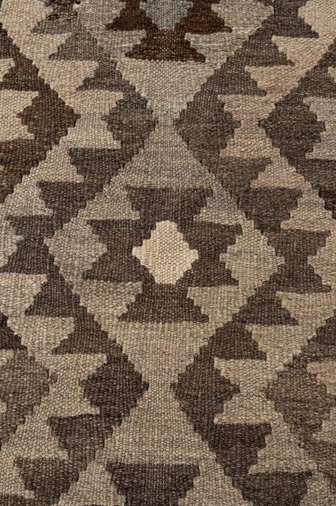 5' 4 x 6' 8 Hand Woven Kilim Maymana Wool Rug