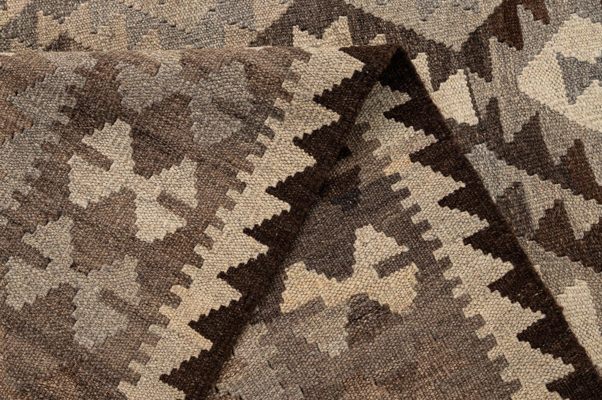 5' 4 x 6' 8 Hand Woven Kilim Maymana Wool Rug