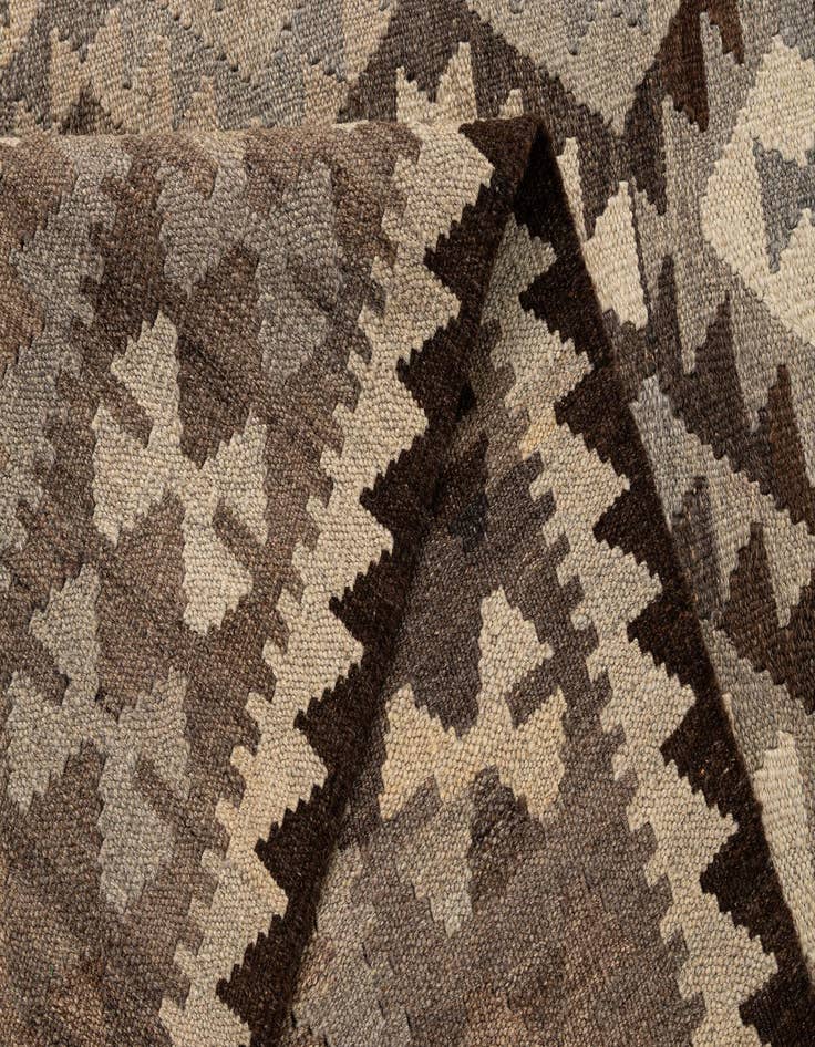 Detail image of 5' 4 x 6' 8  Hand Woven Kilim Maymana Wool Rug