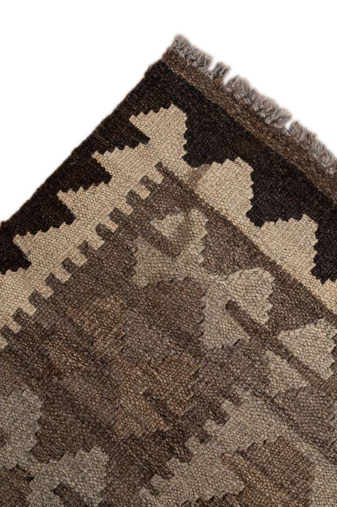 5' 4 x 6' 8 Hand Woven Kilim Maymana Wool Rug