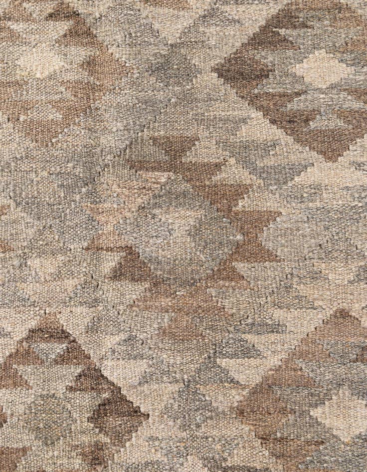 Detail image of 5' 7 x 7' 8  Hand Woven Kilim Maymana Wool Rug