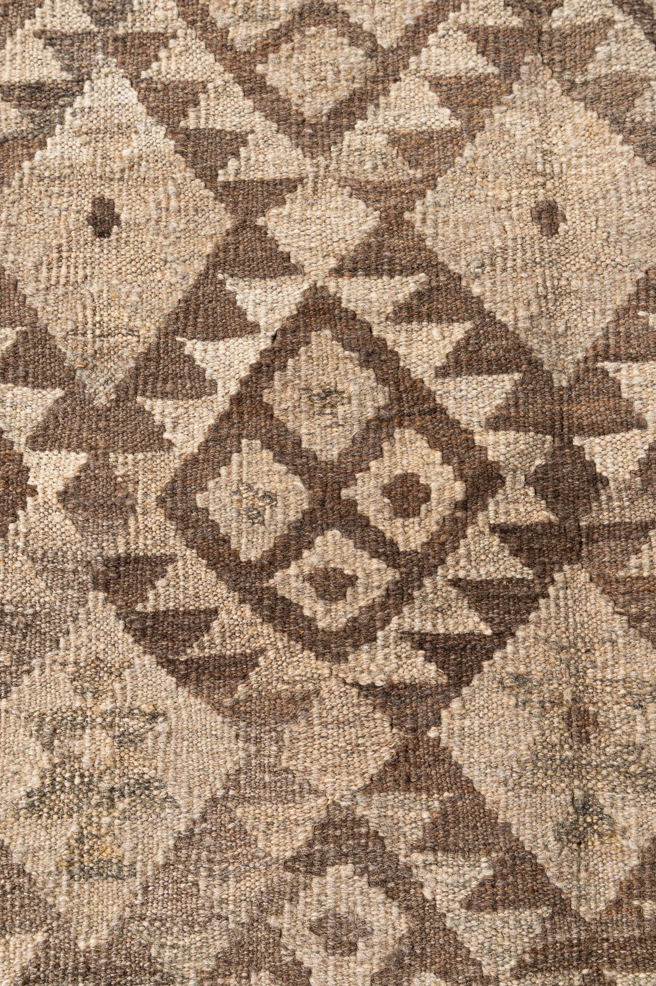 5' 10 x 7' 6 Hand Woven Kilim Maymana Wool Rug