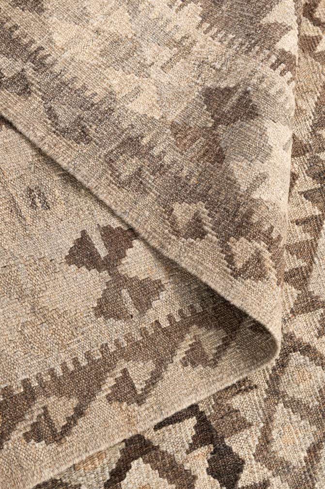 5' 10 x 7' 6 Hand Woven Kilim Maymana Wool Rug