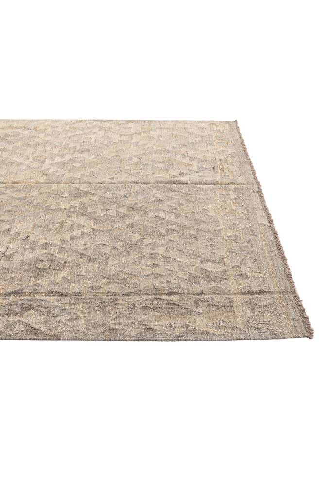 5' 9 x 7' 8 Hand Woven Kilim Maymana Wool Rug