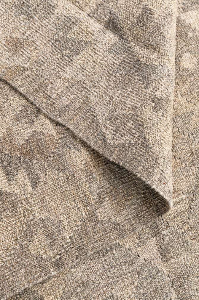 5' 9 x 7' 8 Hand Woven Kilim Maymana Wool Rug