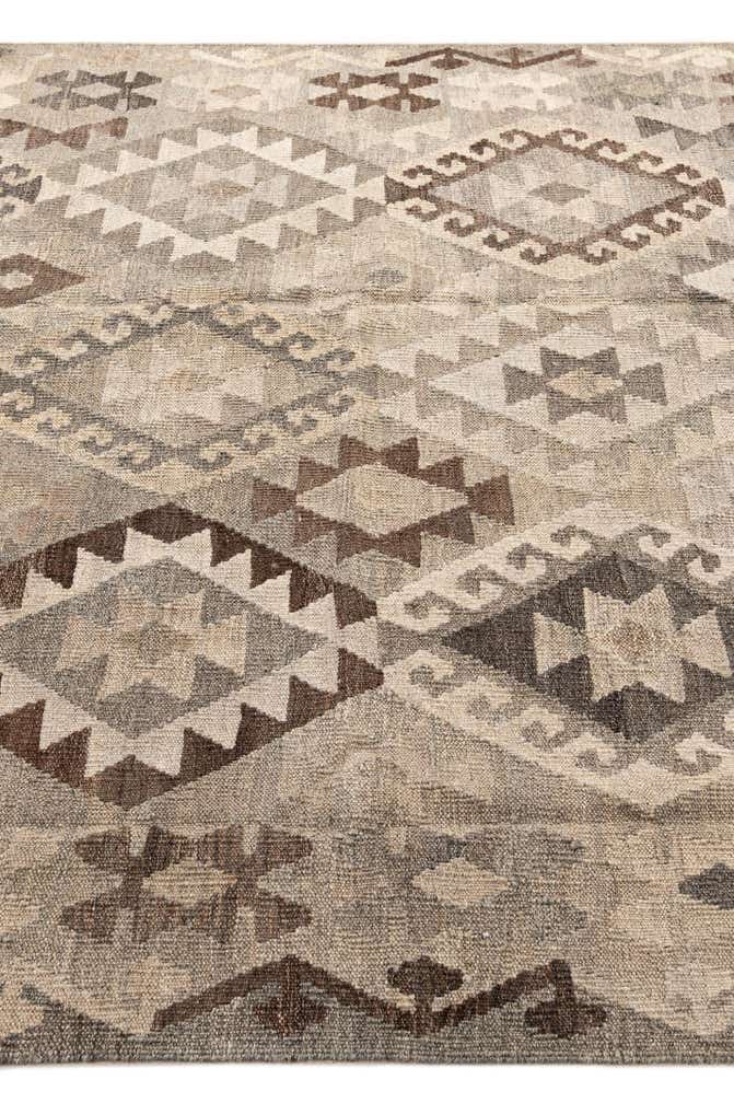 5' 9 x 7' 11 Hand Woven Kilim Maymana Wool Rug