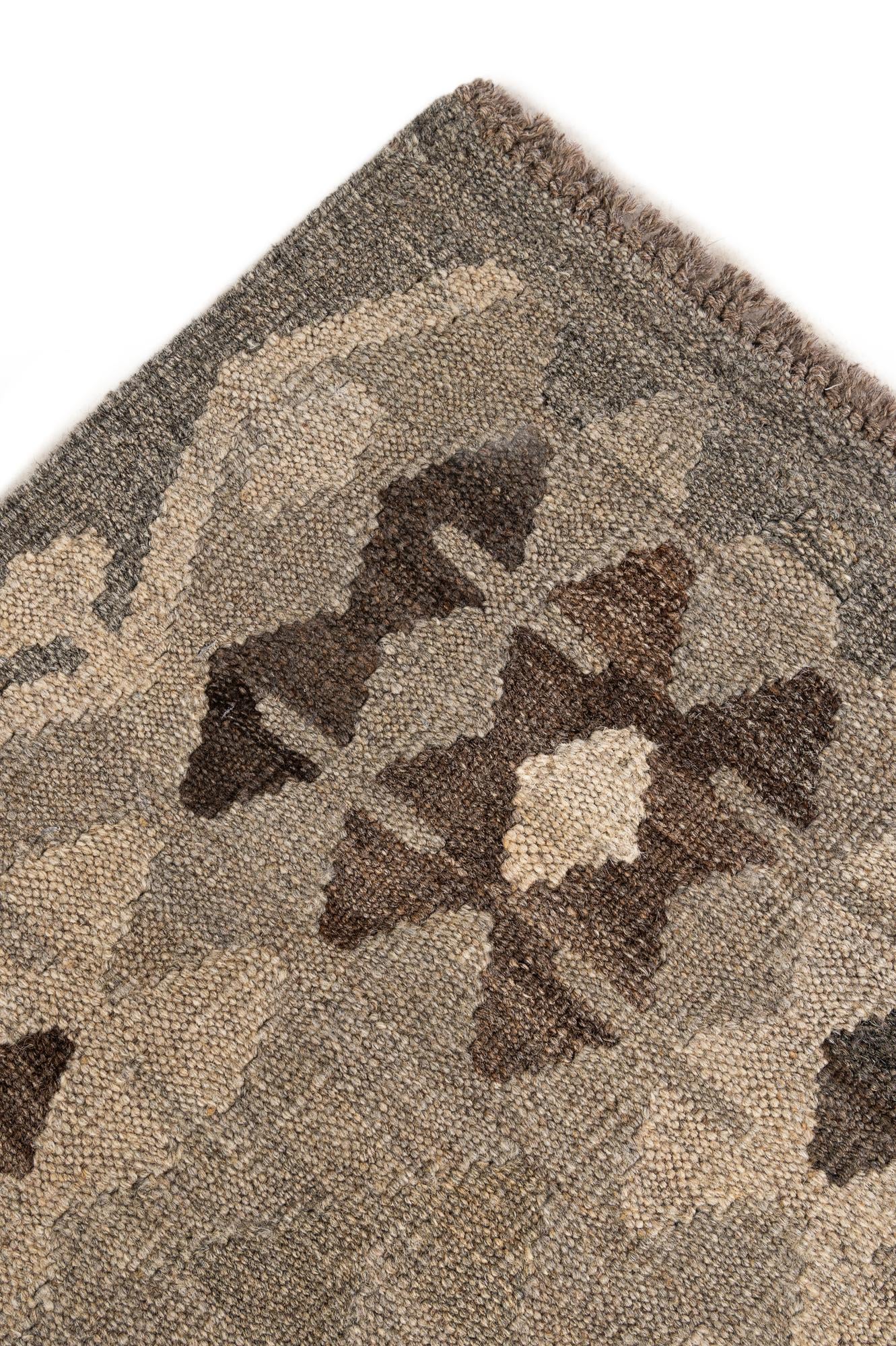 5' 9 x 7' 11 Hand Woven Kilim Maymana Wool Rug