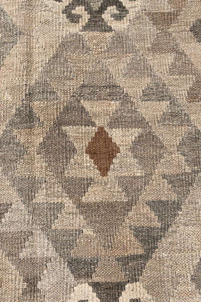 5' 8 x 7' 10 Hand Woven Kilim Maymana Wool Rug
