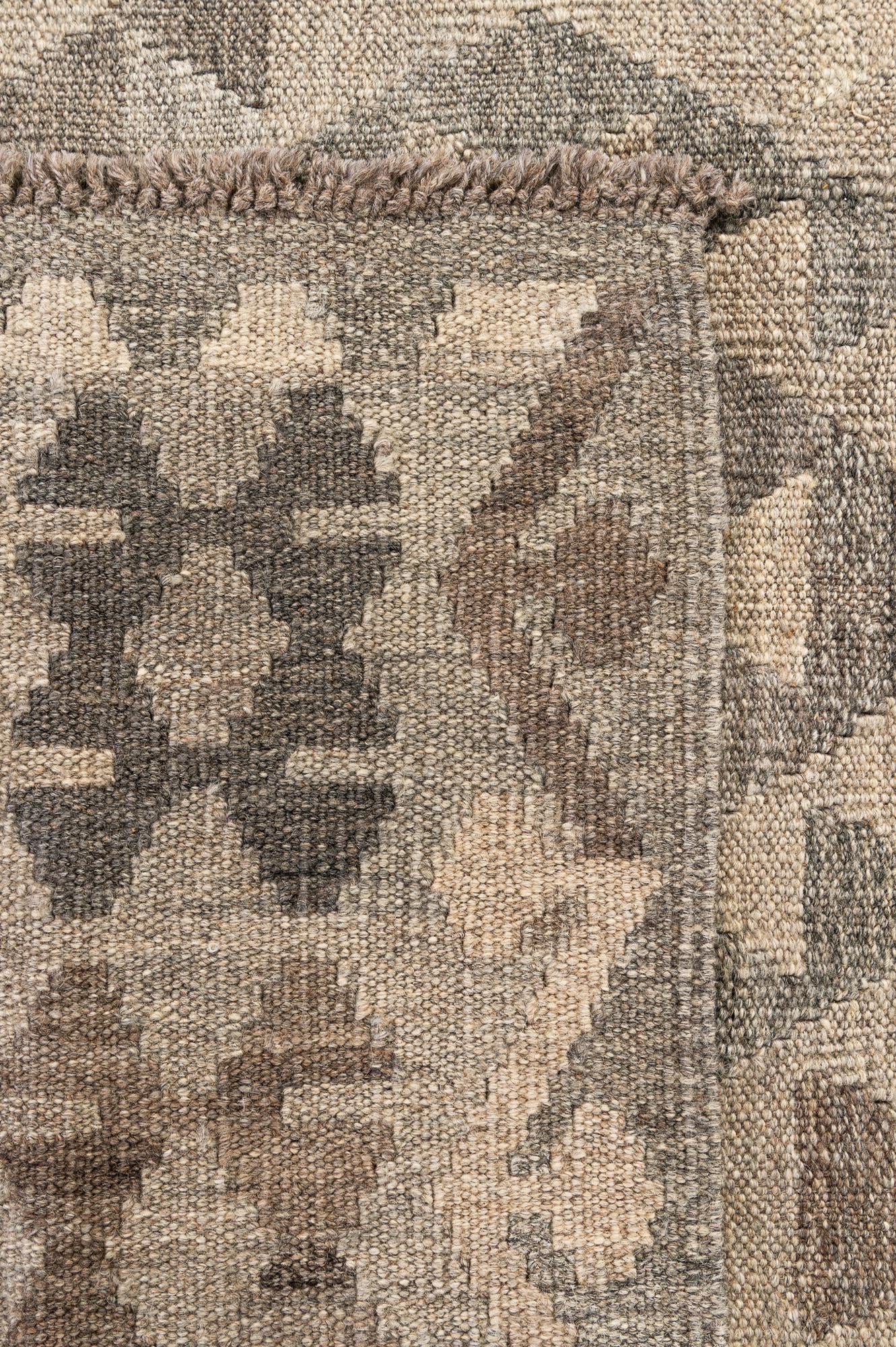 5' 8 x 7' 10 Hand Woven Kilim Maymana Wool Rug