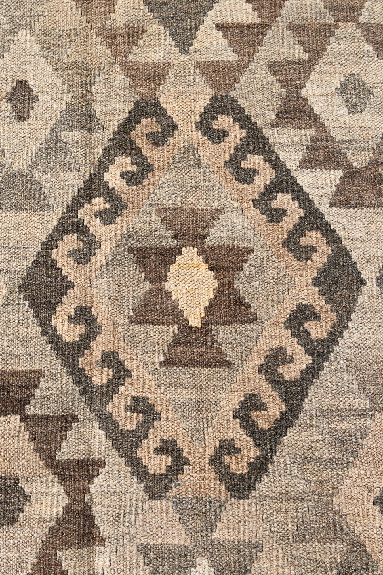 5' 7 x 7' 10 Hand Woven Kilim Maymana Wool Rug