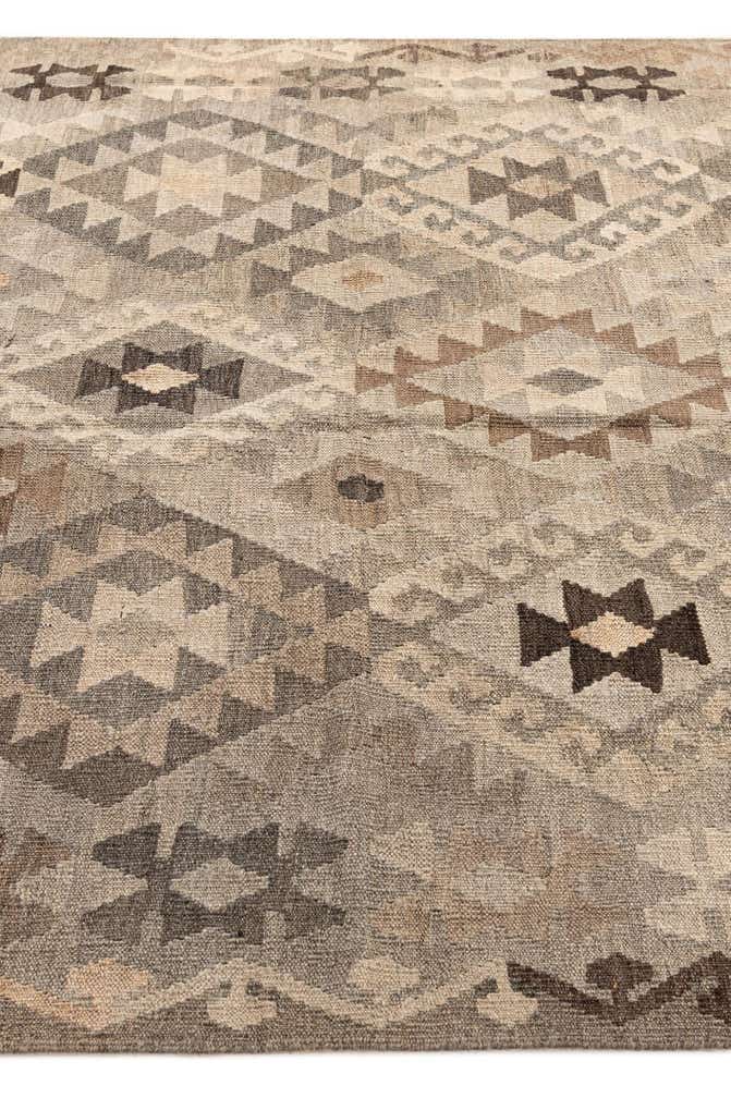 5' 9 x 7' 11 Hand Woven Kilim Maymana Wool Rug