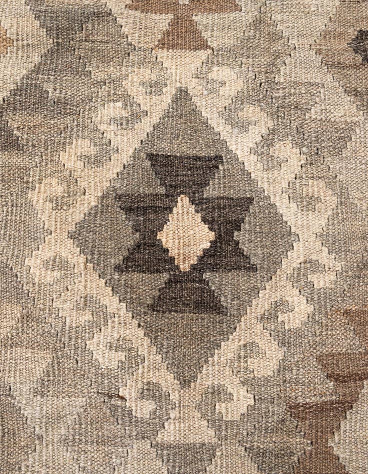 Detail image of 5' 9 x 7' 11  Hand Woven Kilim Maymana Wool Rug