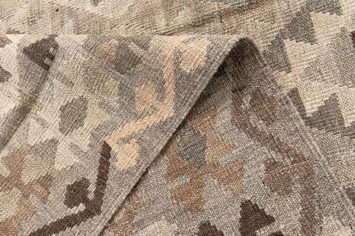 5' 9 x 7' 9 Hand Woven Kilim Maymana Wool Rug