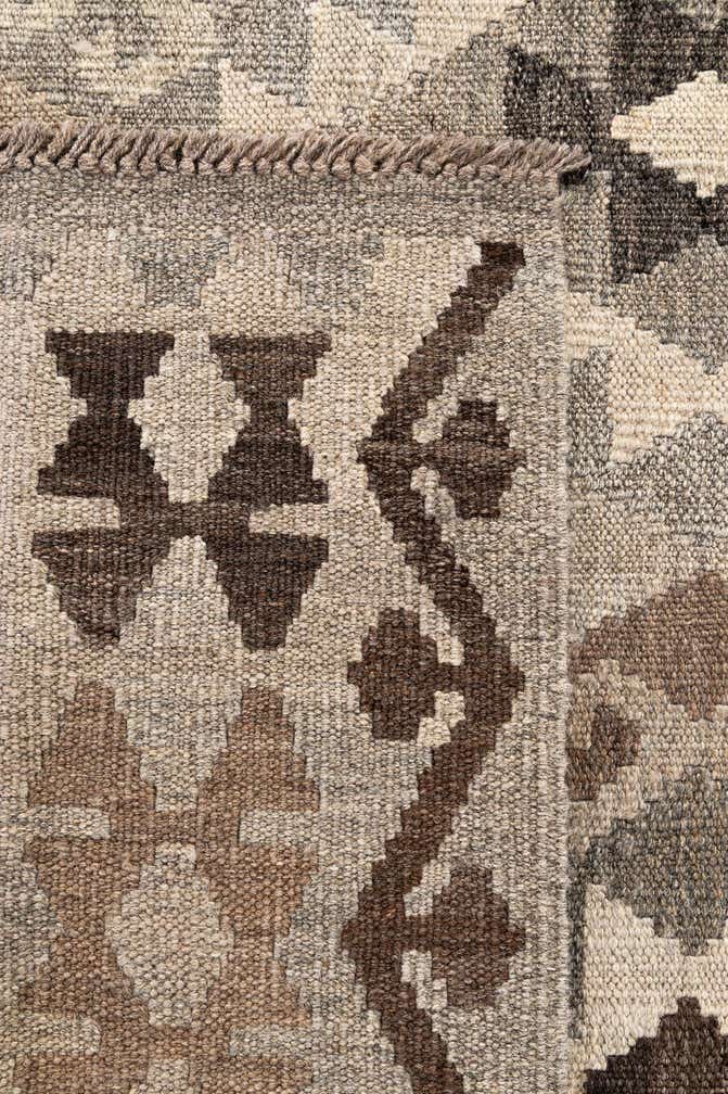 5' 9 x 7' 9 Hand Woven Kilim Maymana Wool Rug
