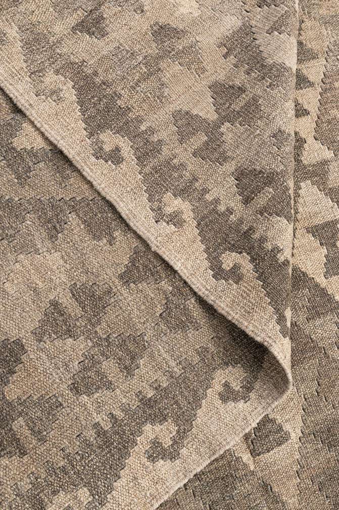 5' 8 x 7' 11 Hand Woven Kilim Maymana Wool Rug