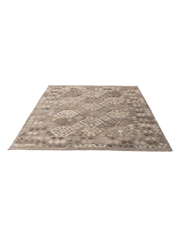 Detail image of 5' 10 x 8' Hand Woven Kilim Maymana Wool Rug