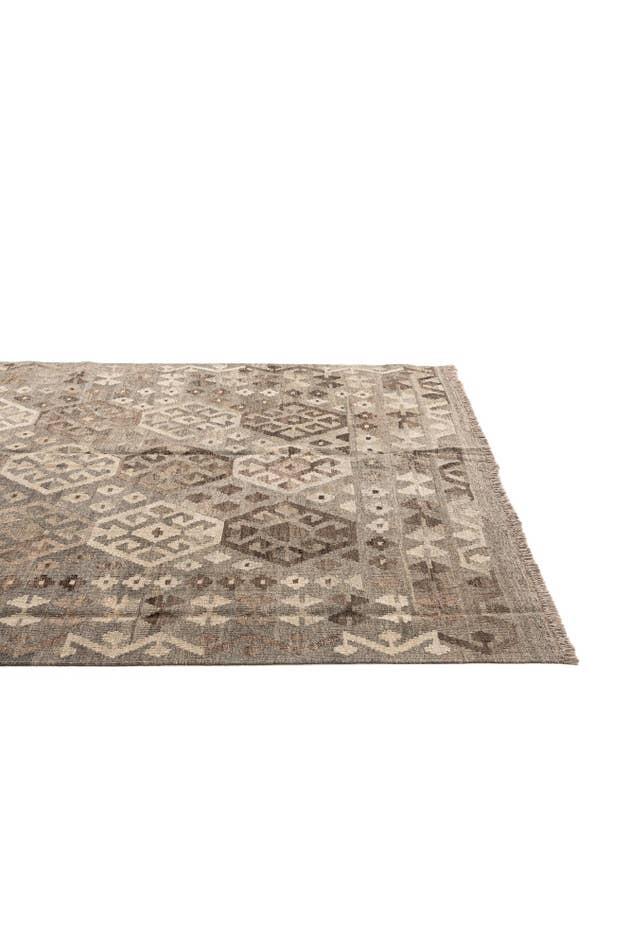 Detail image of 5' 10 x 8' Hand Woven Kilim Maymana Wool Rug