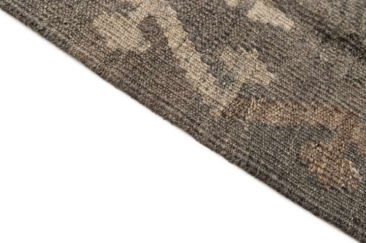 5' 10 x 8' Hand Woven Kilim Maymana Wool Rug