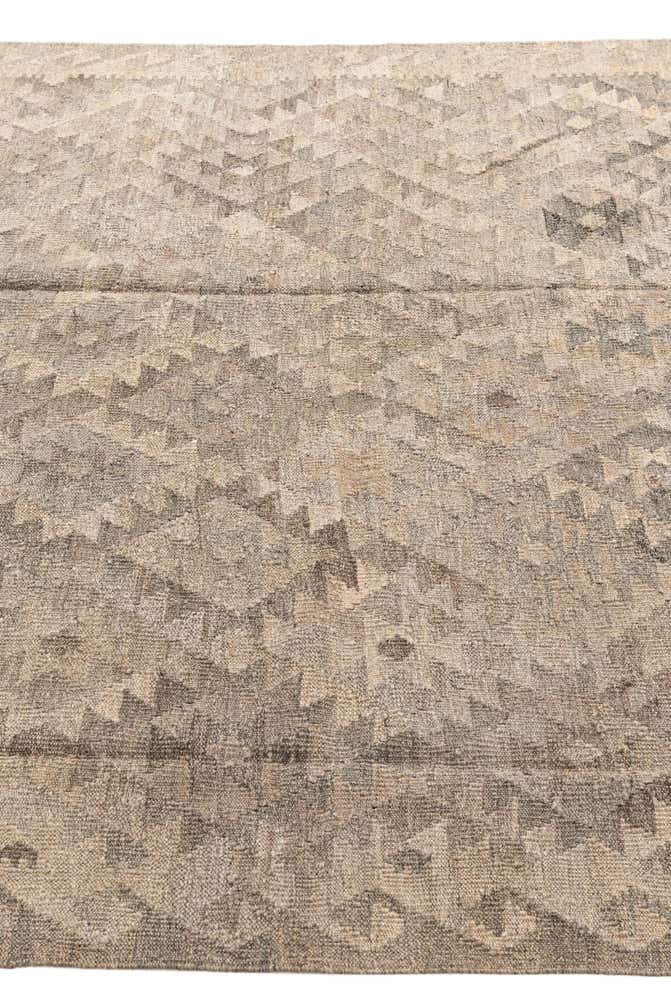 5' 7 x 7' 10 Hand Woven Kilim Maymana Wool Rug