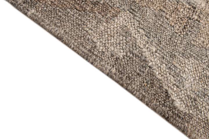 5' 9 x 7' 11 Hand Woven Kilim Maymana Wool Rug