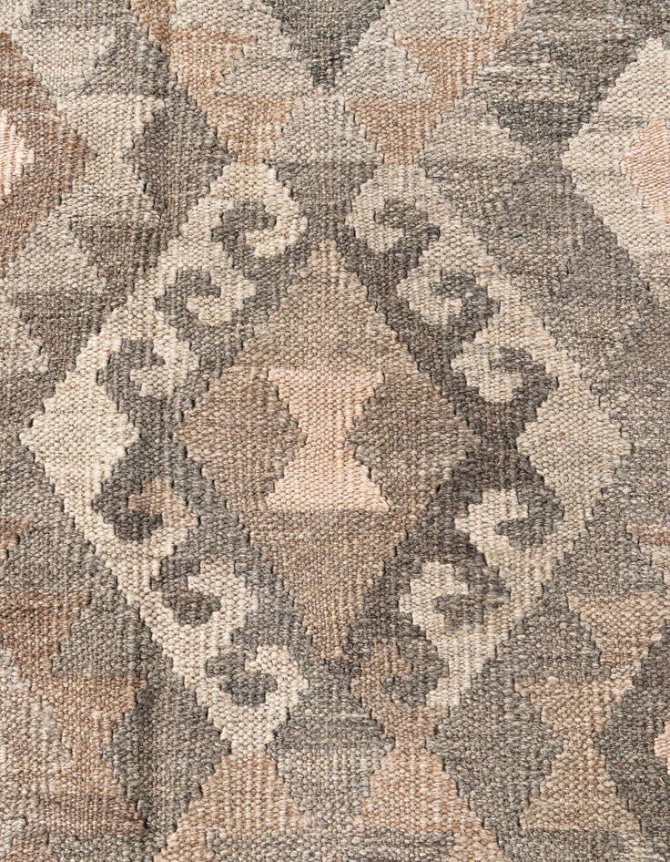 Detail image of 5' 9 x 7' 11  Hand Woven Kilim Maymana Wool Rug