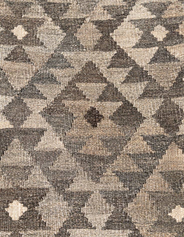 Detail image of 5' 8 x 8' 1  Hand Woven Kilim Maymana Wool Rug