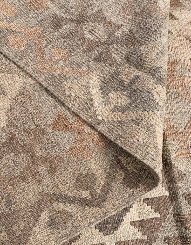 Detail image of 5' 7 x 8' 2  Hand Woven Kilim Maymana Wool Rug