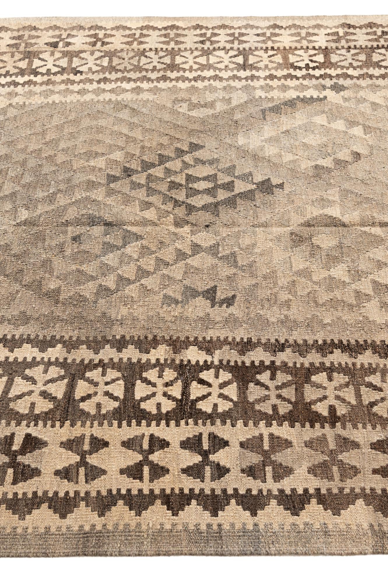 5' 9 x 8' 7 Hand Woven Kilim Maymana Wool Rug