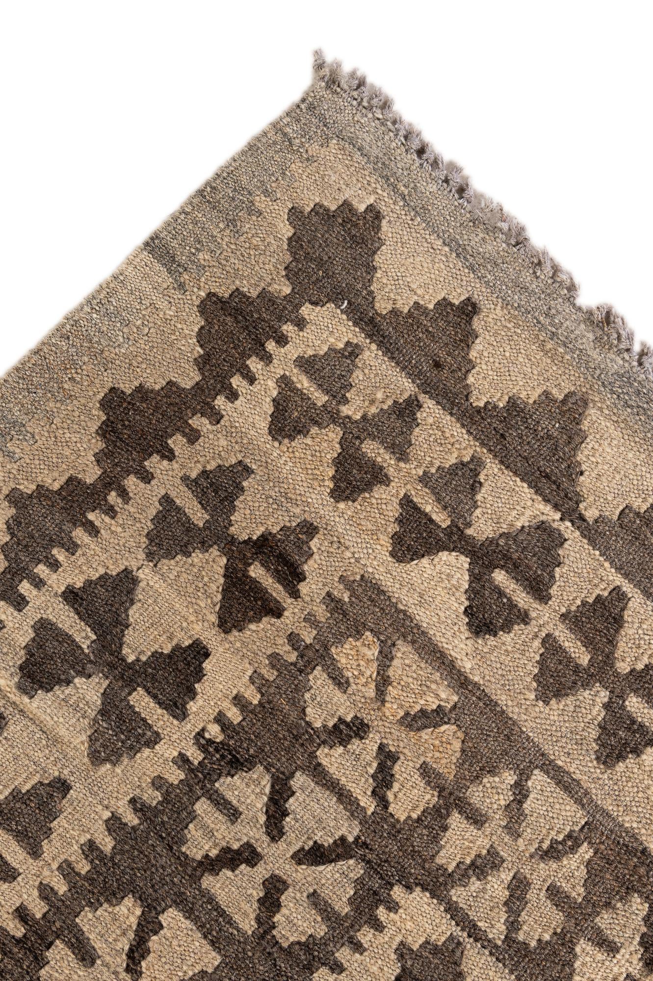 5' 9 x 8' 7 Hand Woven Kilim Maymana Wool Rug