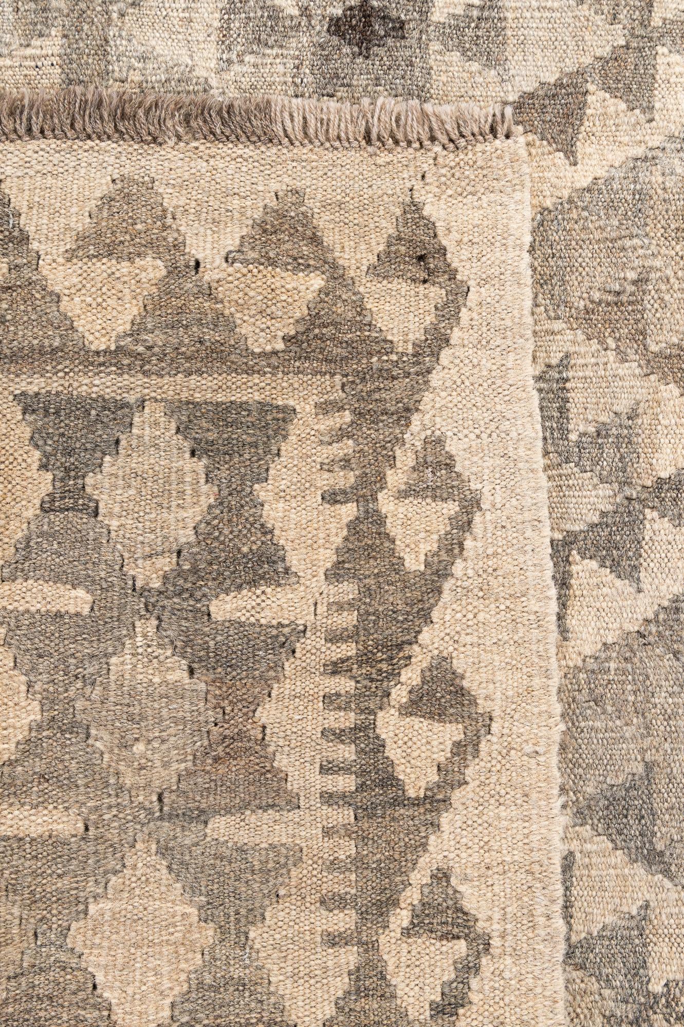 5' 11 x 7' 11 Hand Woven Kilim Maymana Wool Rug