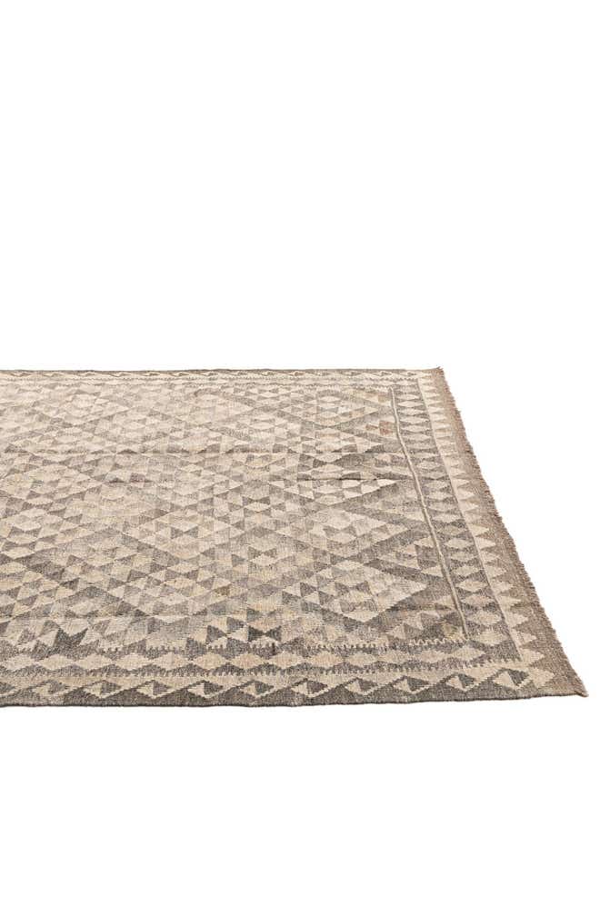 5' 9 x 7' 9 Hand Woven Kilim Maymana Wool Rug