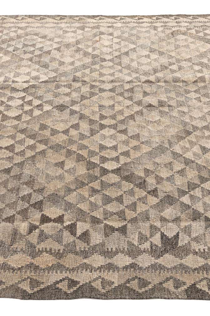 5' 9 x 7' 9 Hand Woven Kilim Maymana Wool Rug
