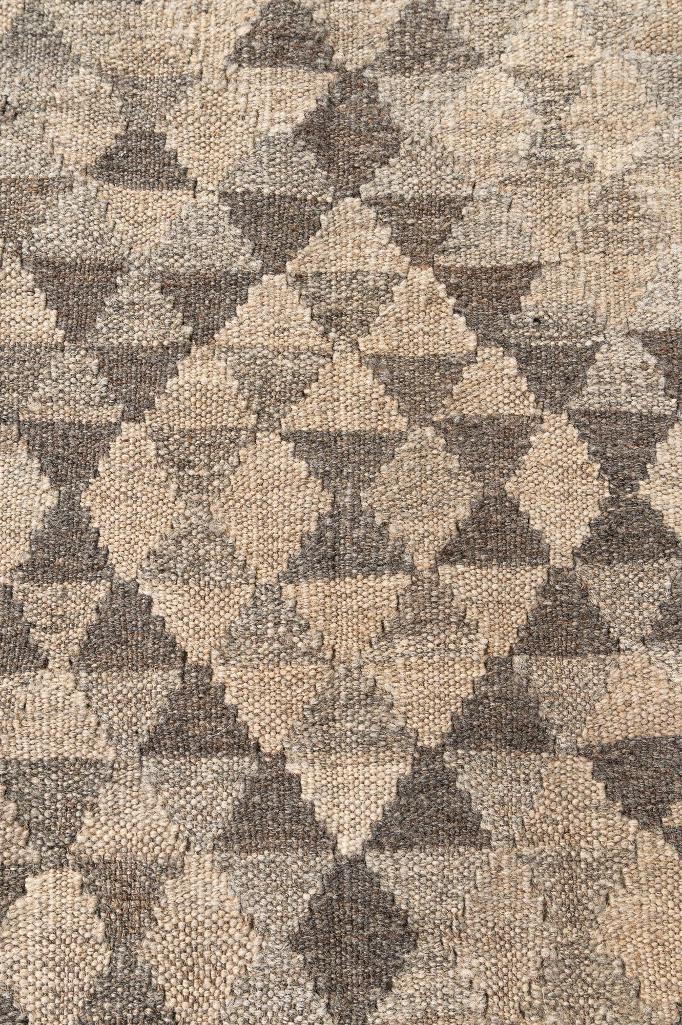 5' 9 x 7' 9 Hand Woven Kilim Maymana Wool Rug
