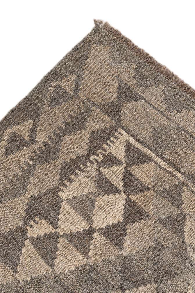 5' 9 x 7' 9 Hand Woven Kilim Maymana Wool Rug