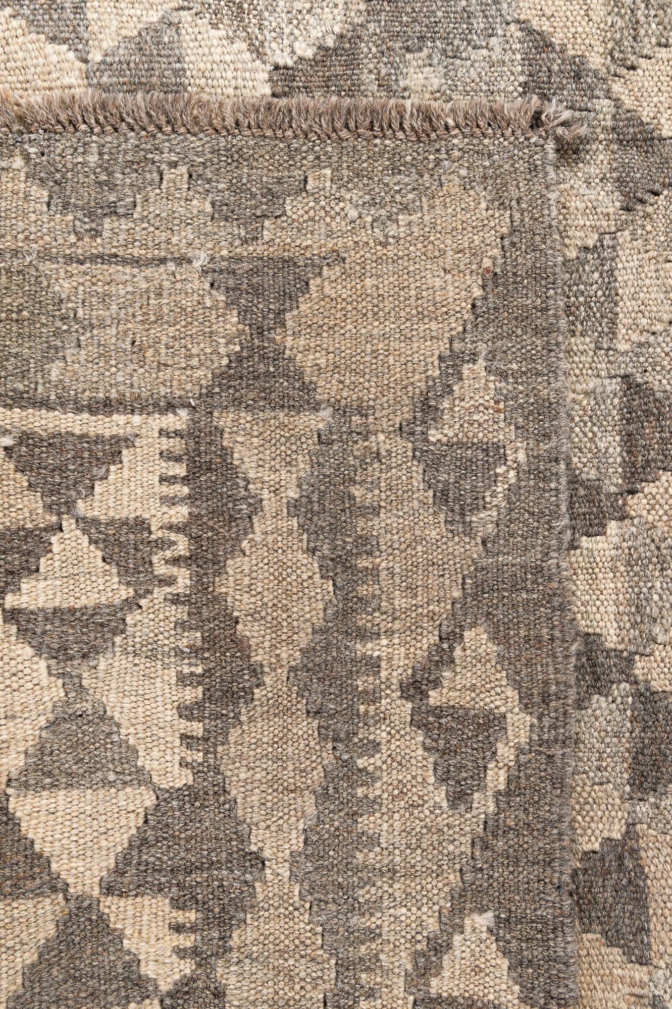 5' 9 x 7' 9 Hand Woven Kilim Maymana Wool Rug