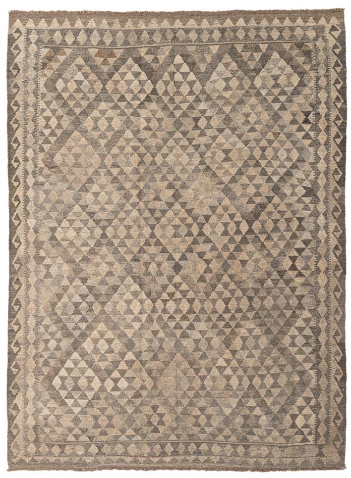 Detail image of 5' 9 x 7' 9 Hand Woven Kilim Maymana Wool Rug