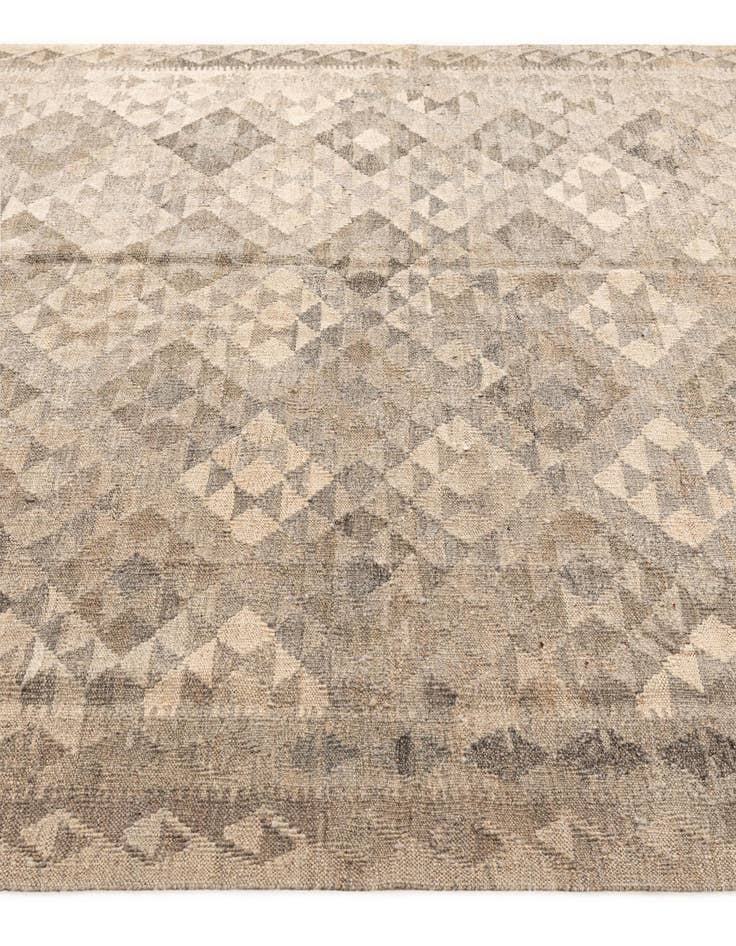 Detail image of 5' 10 x 8' Hand Woven Kilim Maymana Wool Rug