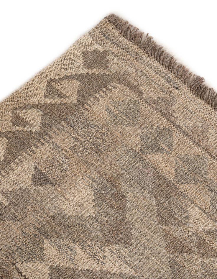Detail image of 5' 10 x 8'  Hand Woven Kilim Maymana Wool Rug