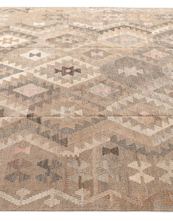 Detail image of 5' 9 x 7' 10  Hand Woven Kilim Maymana Wool Rug