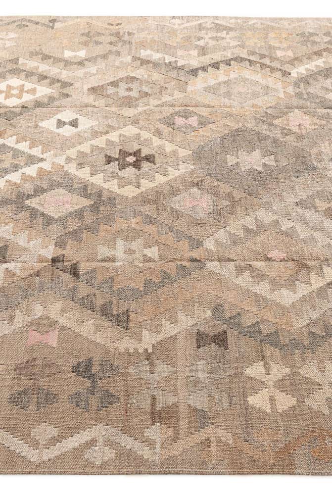 5' 9 x 7' 10 Hand Woven Kilim Maymana Wool Rug