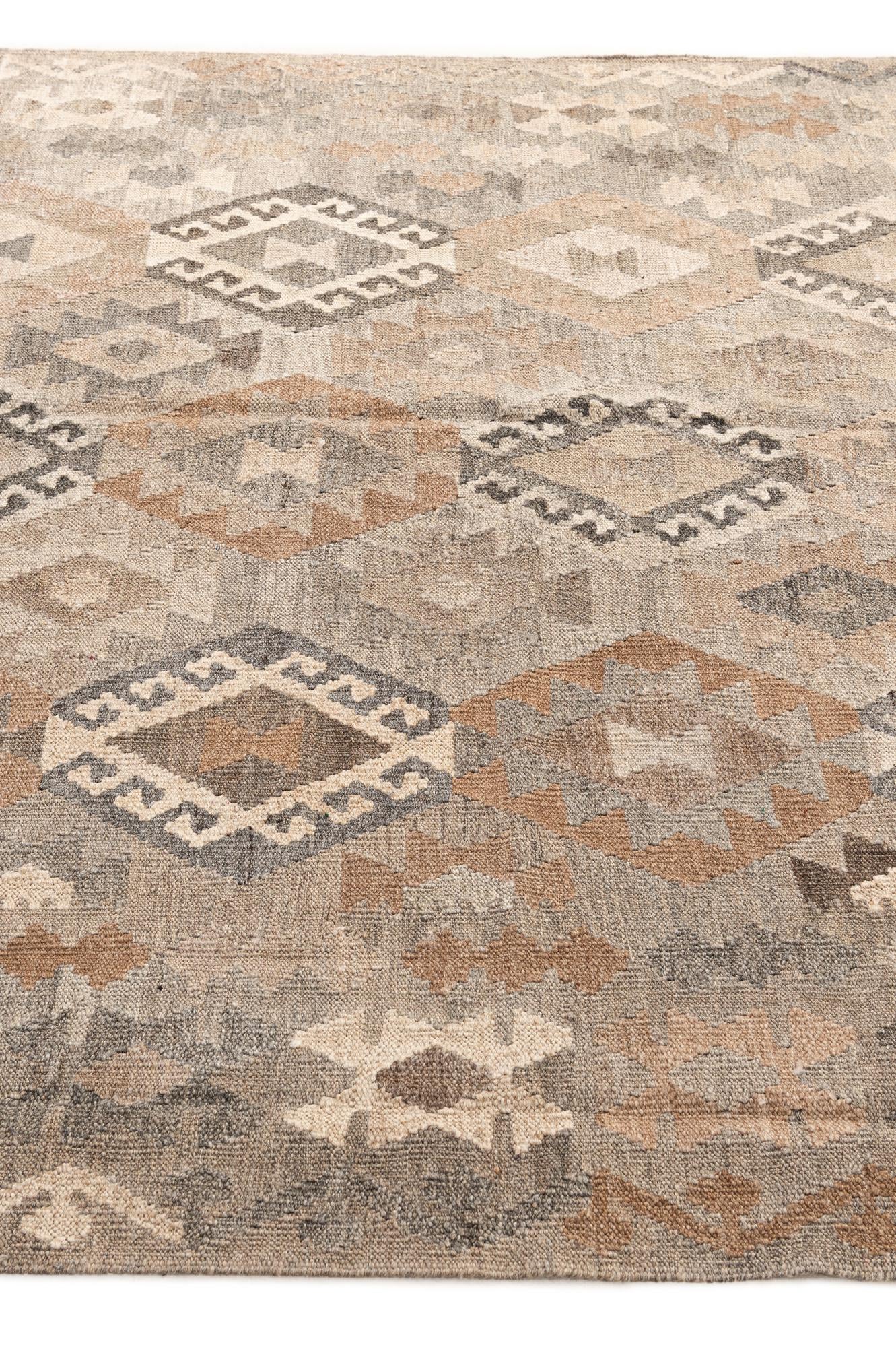 5' 9 x 8' Hand Woven Kilim Maymana Wool Rug
