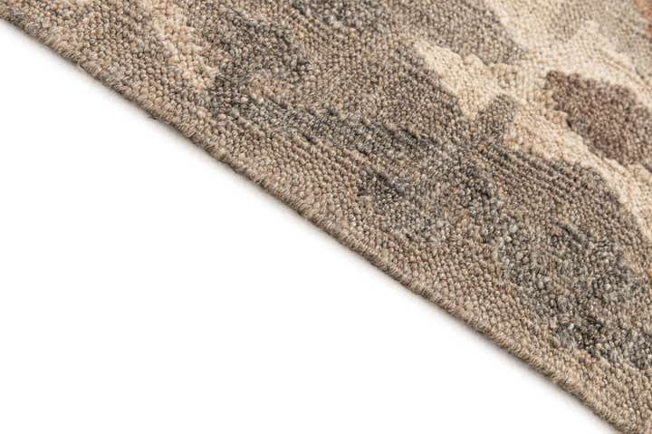 5' 9 x 8' Hand Woven Kilim Maymana Wool Rug