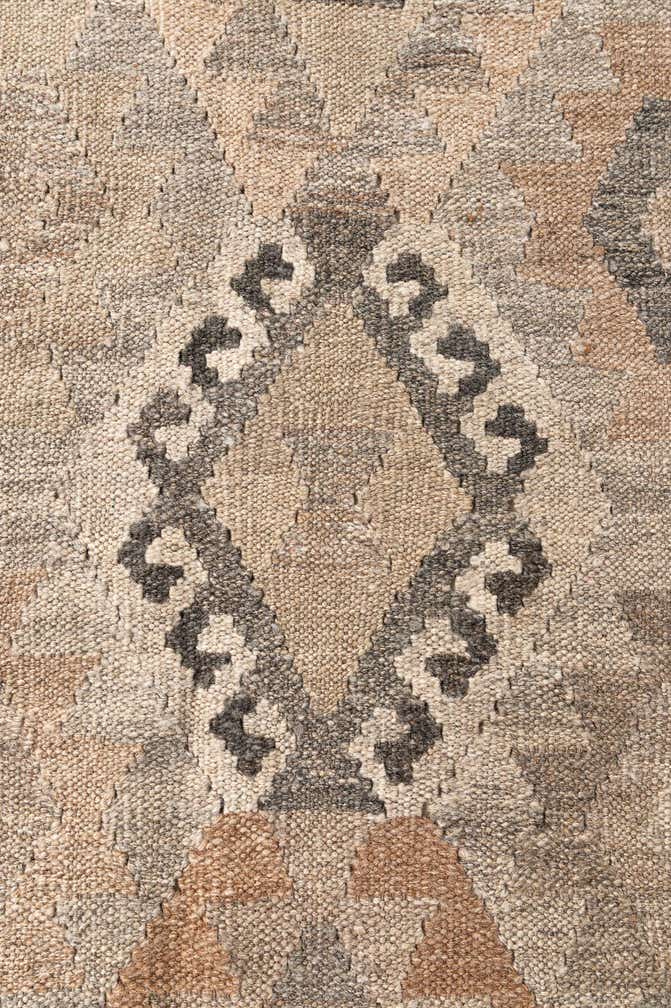 5' 9 x 8' Hand Woven Kilim Maymana Wool Rug