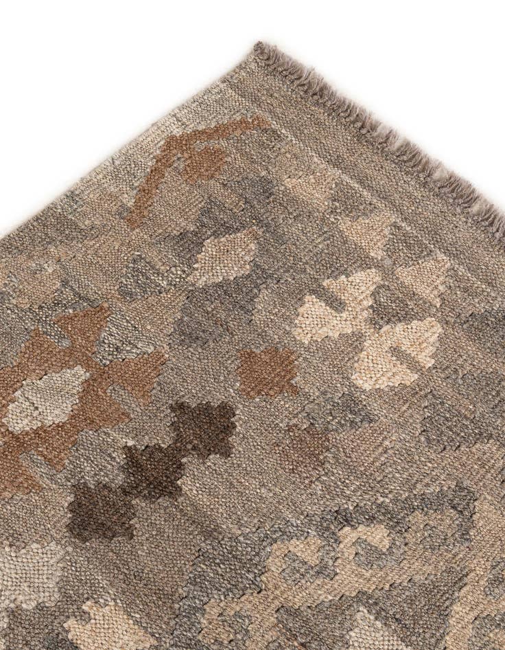 Detail image of 5' 9 x 8'  Hand Woven Kilim Maymana Wool Rug
