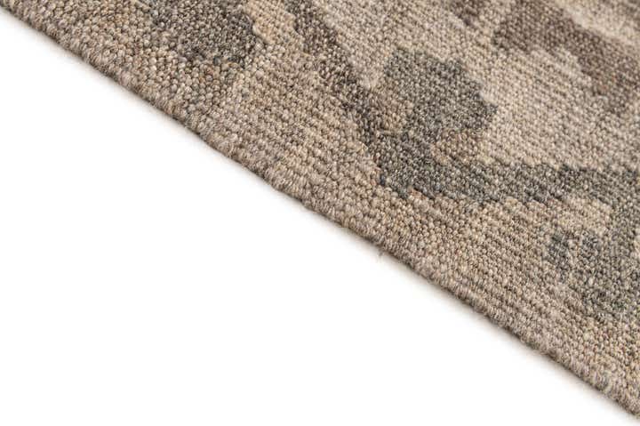 5' 10 x 8' 3 Hand Woven Kilim Maymana Wool Rug