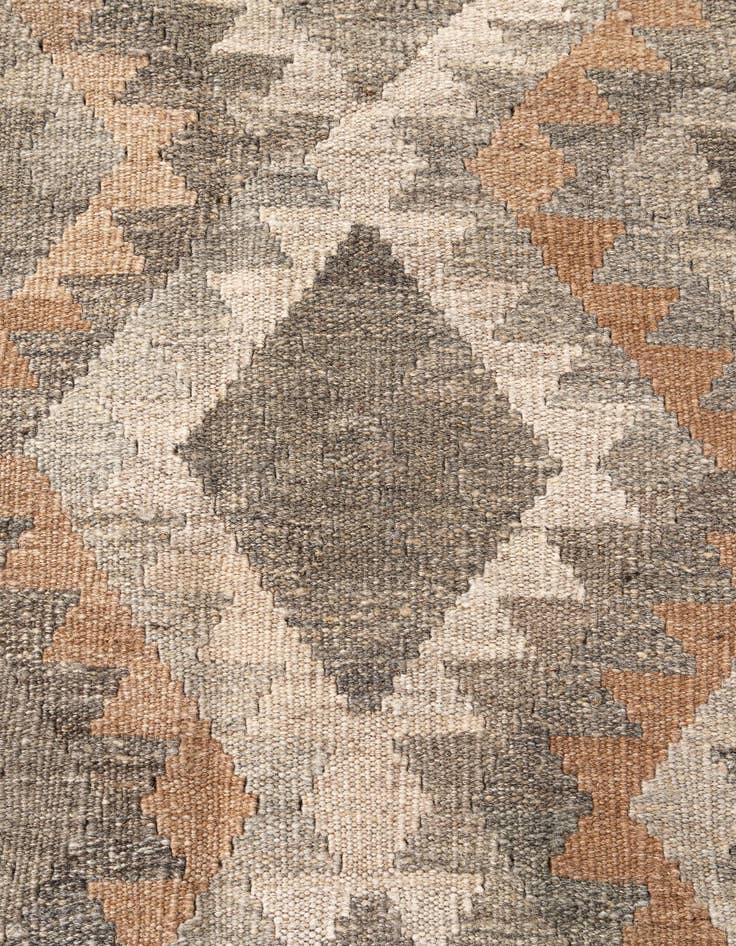 Detail image of 5' 9 x 8' 2  Hand Woven Kilim Maymana Wool Rug