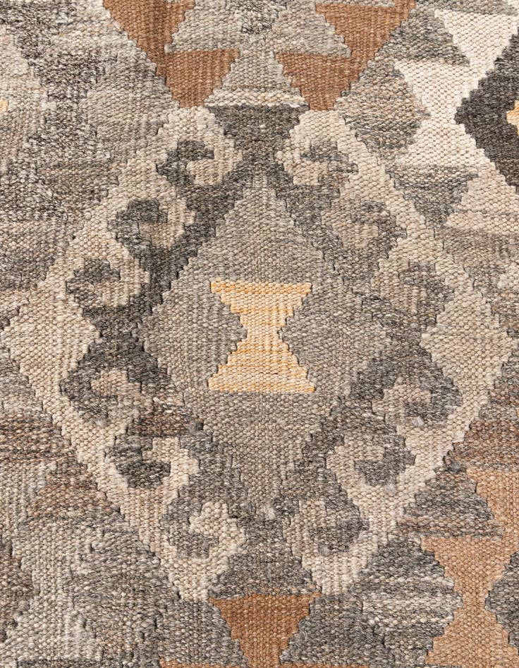 Detail image of 5' 9 x 8' 1  Hand Woven Kilim Maymana Wool Rug